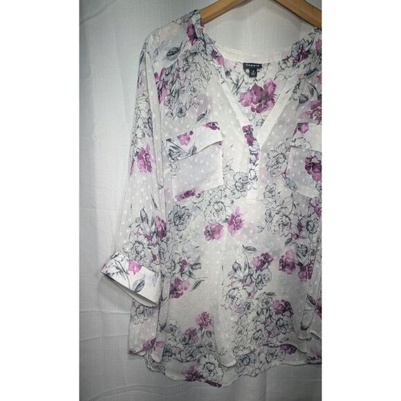 Torrid Women's Harper White Floral Clip Dot Blouse Sz 3X Whimsical Semi Sheer - Picture 4 of 9